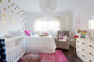 白色欧式家具婴儿床图片