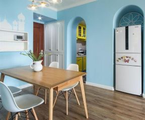 家居饭厅蓝色墙面漆设计