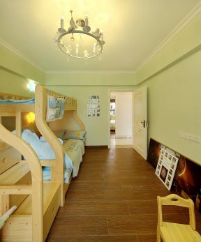 2023简欧儿童房实木高低床装修效果图片欣赏