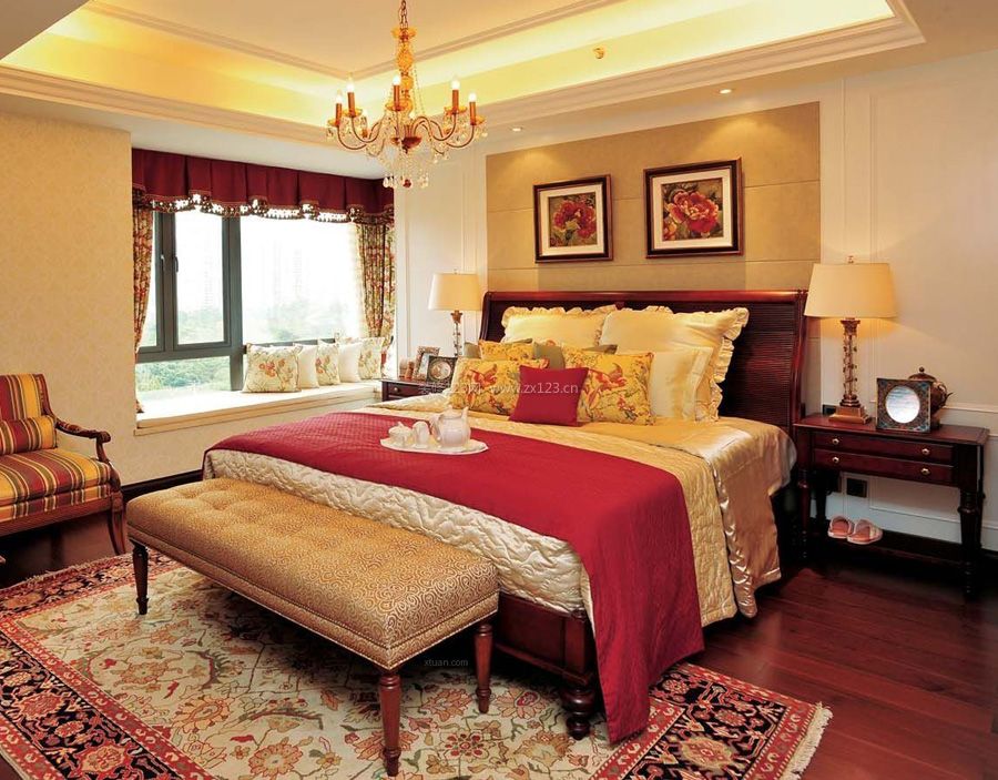 美式卧室床尾凳设计装修效果图片