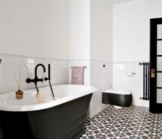 欧式卫浴间地面黑白瓷砖效果图欣赏