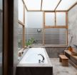 日式公寓浴室整体装修效果图