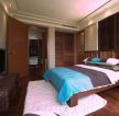 东南亚风情别墅卧室木纹地板安装图片