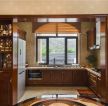 复式家装样板房厨房实木橱柜设计效果图