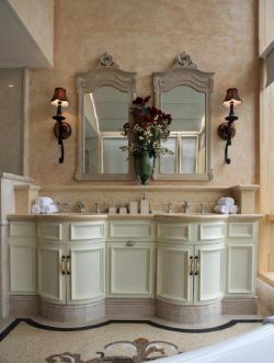 美式风格家居卫生间台盆柜设计图片