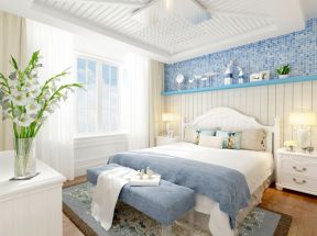 地中海卧室风格 2020卧室护墙板效果图