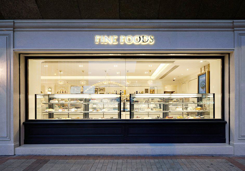 欧式风格蛋糕店橱窗设计图片