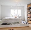 温馨欧式风格家装卧室地台床图片