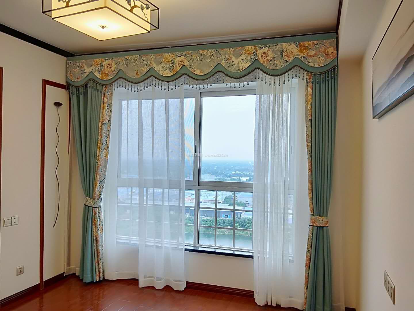 2023新中式风格室内窗帘装修效果图片
