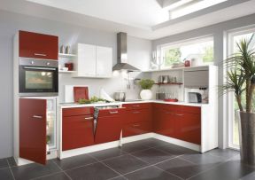 现代简约厨房酒红色橱柜设计效果图片