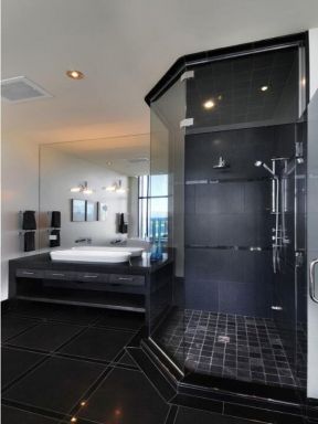 整体淋浴房装修效果图片 2020黑色卫生间瓷砖设计