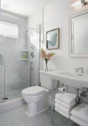 简欧风格卫生间装修图片 2020欧式浴室设计效果图