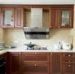 美式风格样板房厨房橱柜木质装饰图片