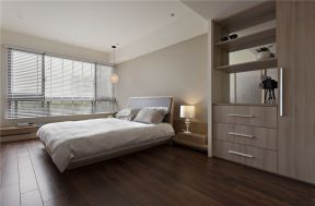 中航城北欧120平三居室卧室装修案例