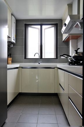 现代风格厨房地砖设计图片