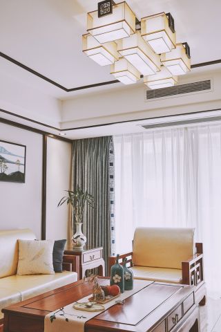 新中式风格客厅沙发装修图片