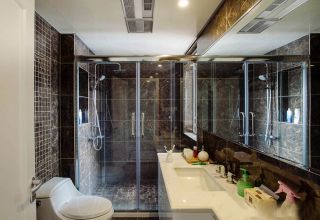 现代简约风格三居室卫生间装修实景图