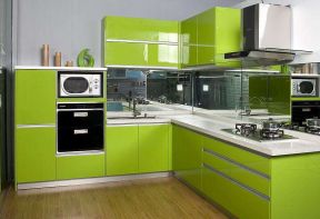现代风格厨房果绿色橱柜装修图片