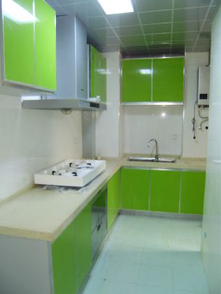 时尚现代厨房果绿色橱柜装修实景图片