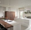 北欧风格白色厨房板式橱柜台面装修效果图片