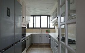 美式乡村风格厨房橱柜设计效果图片