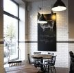 小型咖啡店背景墙装饰画设计图片赏析