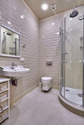 家庭浴室装修效果图 2020家庭浴室装饰图