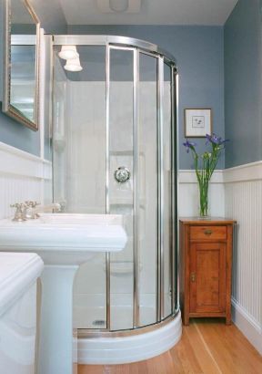 超小浴室整体淋浴房装修设计效果图