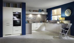 2020深蓝色背景墙设计 家装开放式厨房效果图 开放式厨房台面 