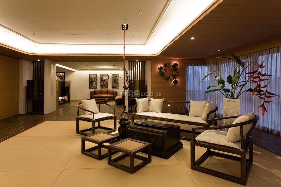 160平新中式风格四居客厅沙发装修设计