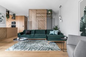  2020绿色沙发装修效果图 2020原木客厅装修设计 