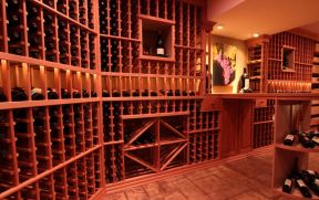 2023简美式葡萄酒酒窖红色酒柜装修效果图片