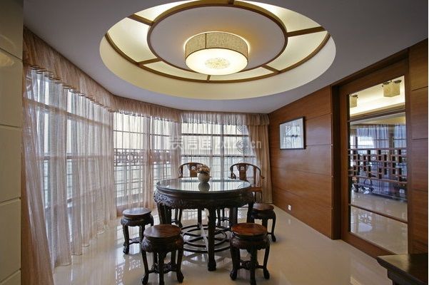 优山美地名邸120平米三居室中式风格装修餐厅效果图