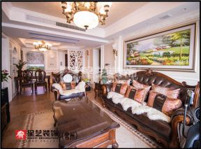 京城豪苑美式220平四居客厅室装修案例