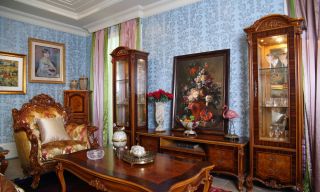 美式古典风格客厅展示酒柜设计图片
