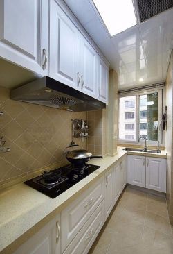 狮子城115平米三居室欧式风格装修厨房效果图