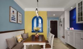 现代地中海风格客厅黄色背景墙设计图片