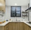 北欧风格U型小厨房装修设计图片