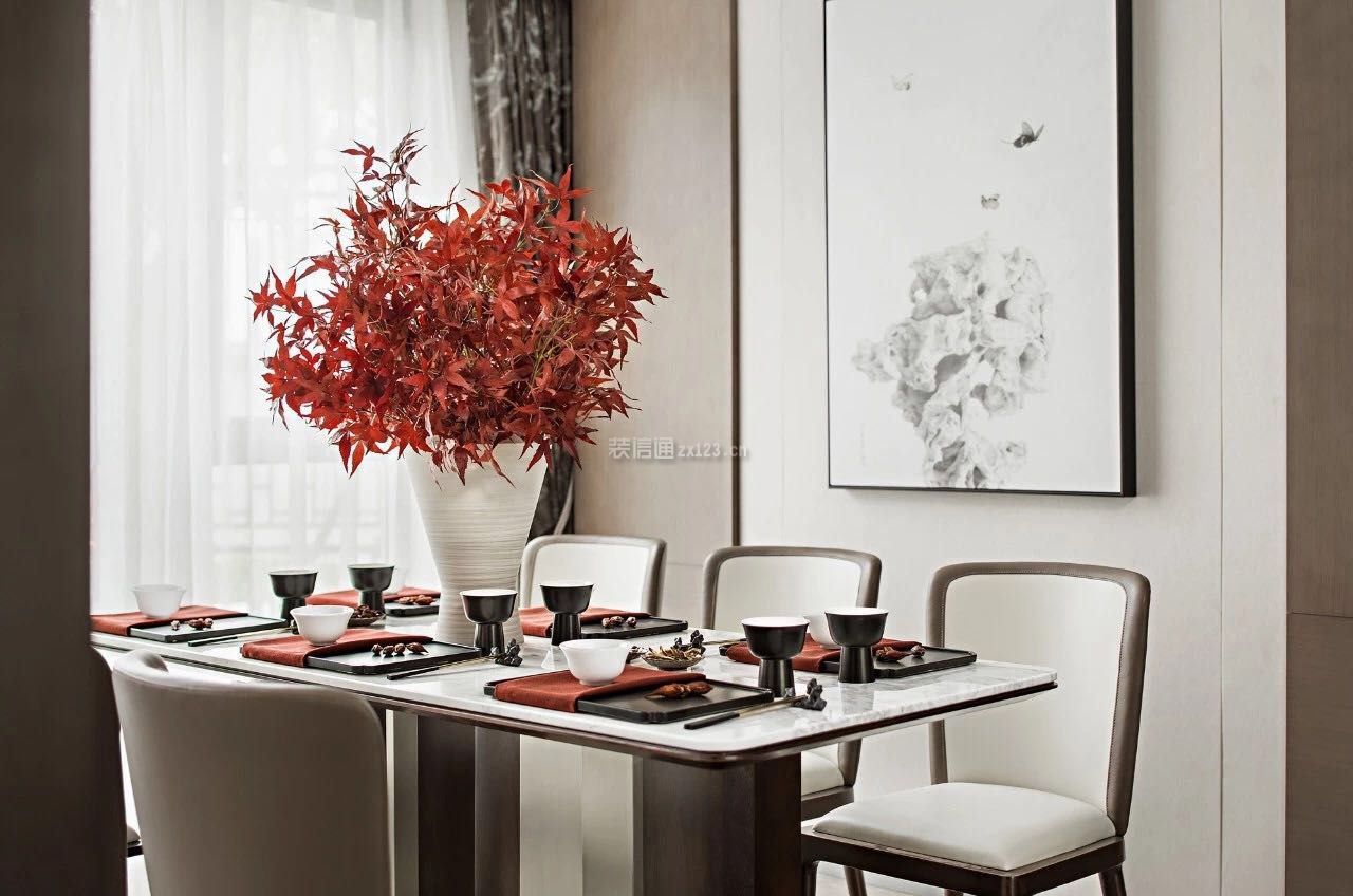 新中式风格134平米三居室餐厅布置图片