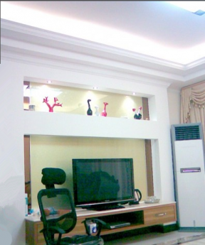 锦绣香江150平米新古典风格电视墙装修案例