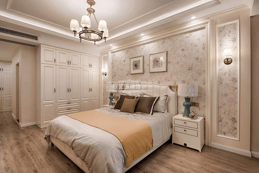 美式简约风格卧室背景墙装修设计图片_装信通网效果图