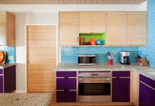 高级厨房橱柜颜色搭配装饰设计