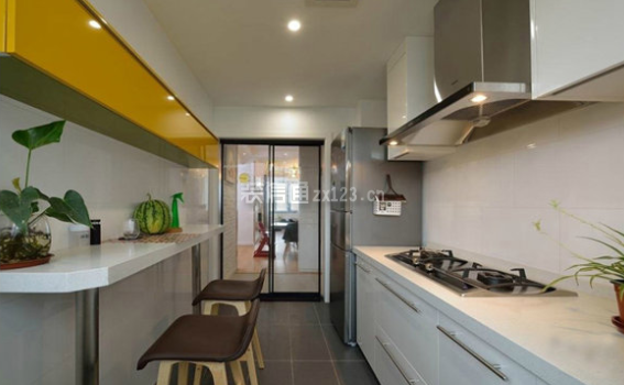 2023简约三居室厨房白色橱柜搭配设计图片