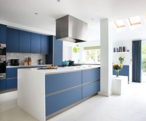 后现代开放式厨房 2020大空间简易现代开放式厨房图片