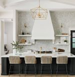 纯欧式风格家庭敞开式厨房装修实景图