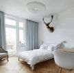 北欧风格卧室木地板装饰装修效果图