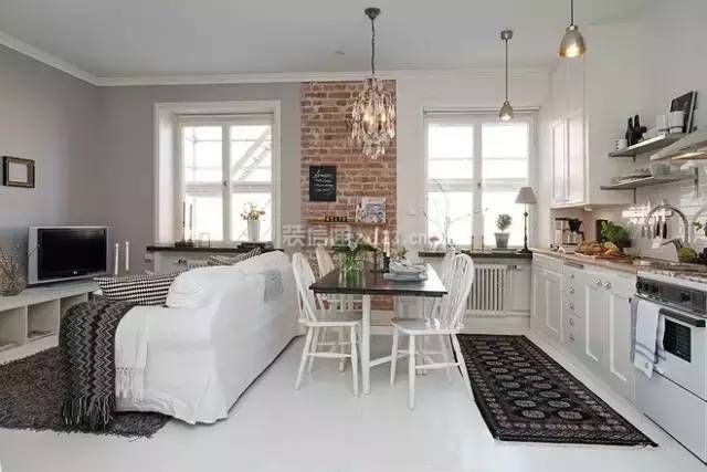小户型客厅厨房一体装修图 欧式风格整体效果 