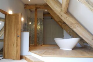 北欧风格不规则阁楼浴室装修效果图片