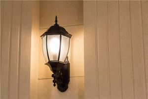 [珠海华浔品味装饰]壁灯怎么选 壁灯的种类及选购技巧