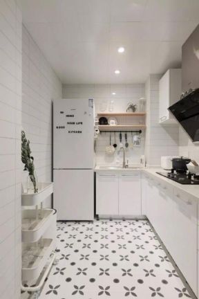 北欧风格90平米二居室厨房白色背景墙设计图片